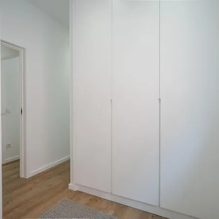 Go Up - No Centro De * Guimarães