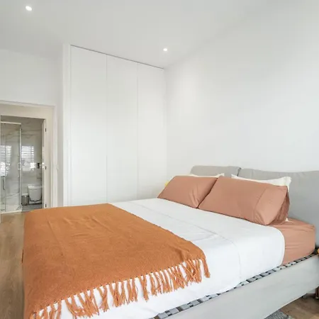 Go Up - No Centro De Guimarães