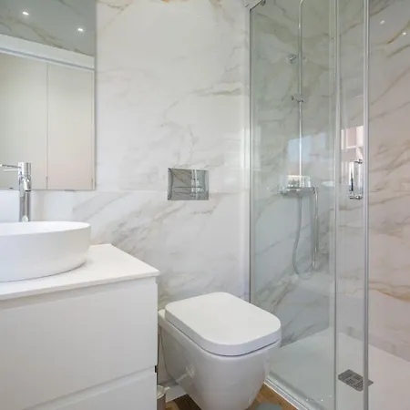 Go Up - No Centro De Apartamento