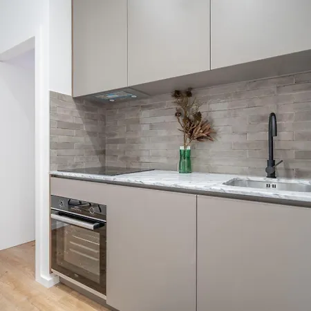 Go Up - No Centro De Apartamento *